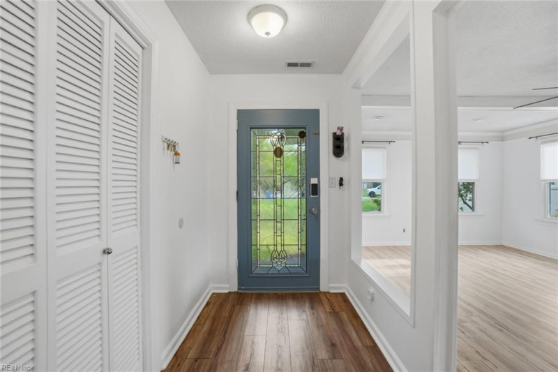Photo 16 of 36 residential for sale in Norfolk virginia