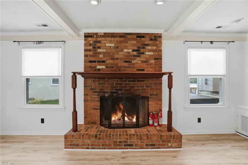 Photo 20 of 36 residential for sale in Norfolk virginia
