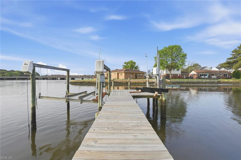 Photo 34 of 36 residential for sale in Norfolk virginia