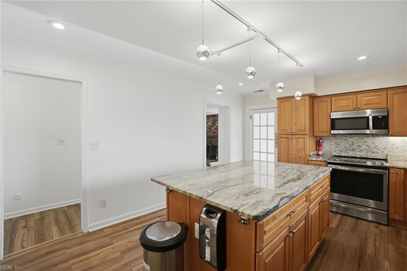 Photo 9 of 36 residential for sale in Norfolk virginia