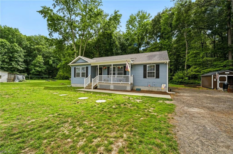 Photo 1 of 27 residential for sale in Gloucester County virginia