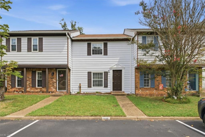 Photo 1 of 28 residential for sale in Chesapeake virginia Photo 1 of 28 residential for sale in Chesapeake virginia