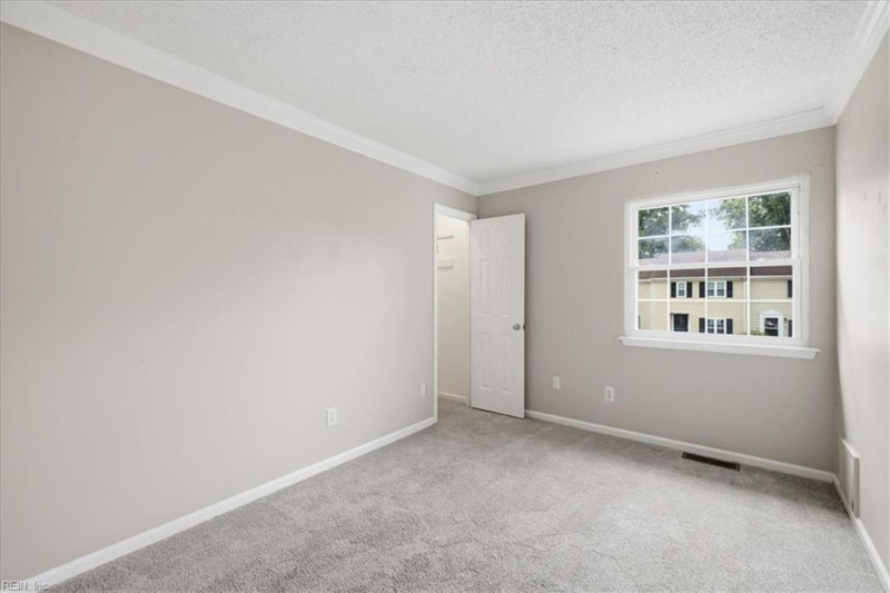 Photo 21 of 28 residential for sale in Chesapeake virginia Photo 21 of 28 residential for sale in Chesapeake virginia