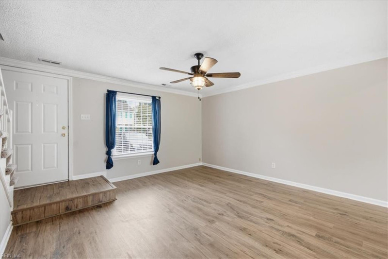 Photo 6 of 28 residential for sale in Chesapeake virginia Photo 6 of 28 residential for sale in Chesapeake virginia