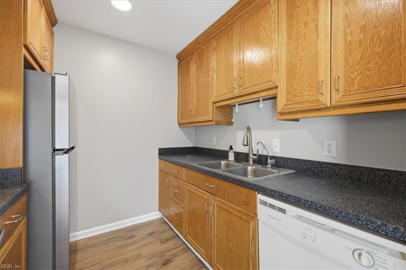Photo 8 of 28 residential for sale in Chesapeake virginia Photo 8 of 28 residential for sale in Chesapeake virginia