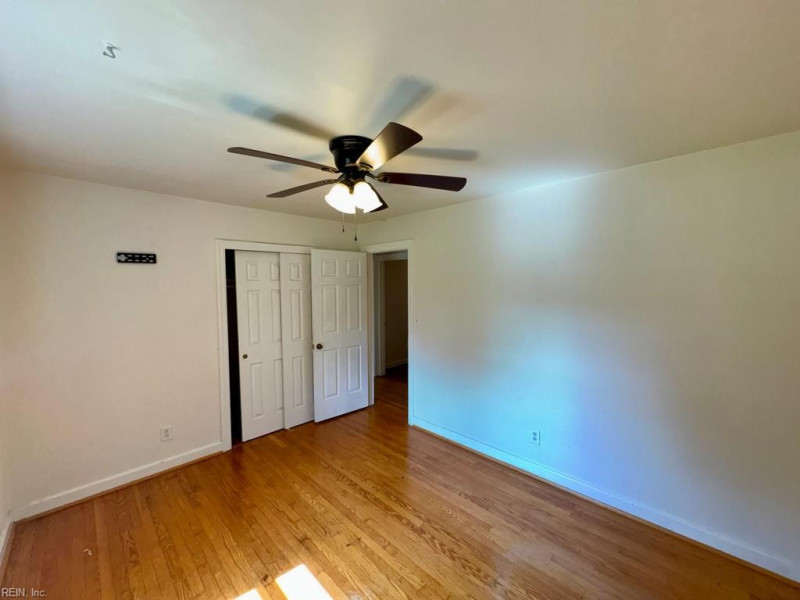 Photo 16 of 23 residential for sale in Portsmouth virginia Photo 16 of 23 residential for sale in Portsmouth virginia