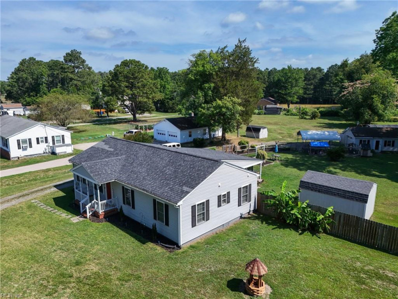 Photo 3 of 45 residential for sale in Chesapeake virginia
