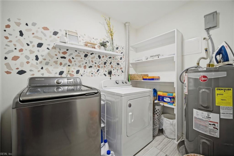 Photo 31 of 45 residential for sale in Chesapeake virginia