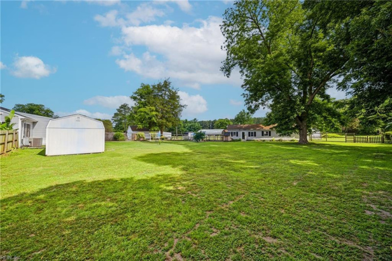 Photo 36 of 45 residential for sale in Chesapeake virginia