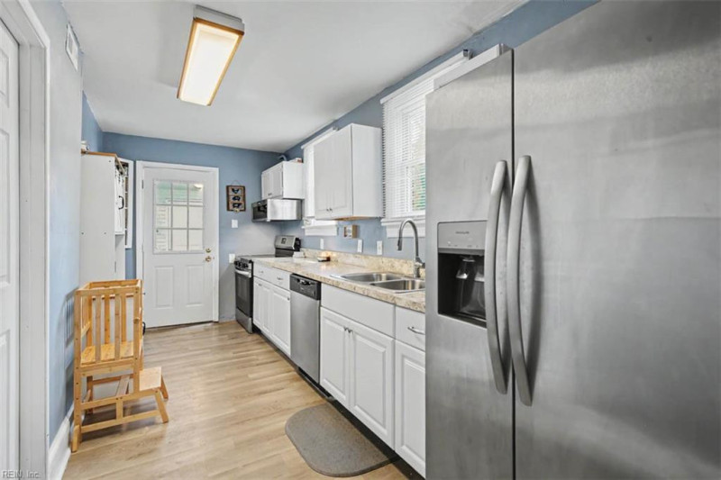 Photo 11 of 35 residential for sale in Norfolk virginia Photo 11 of 35 residential for sale in Norfolk virginia