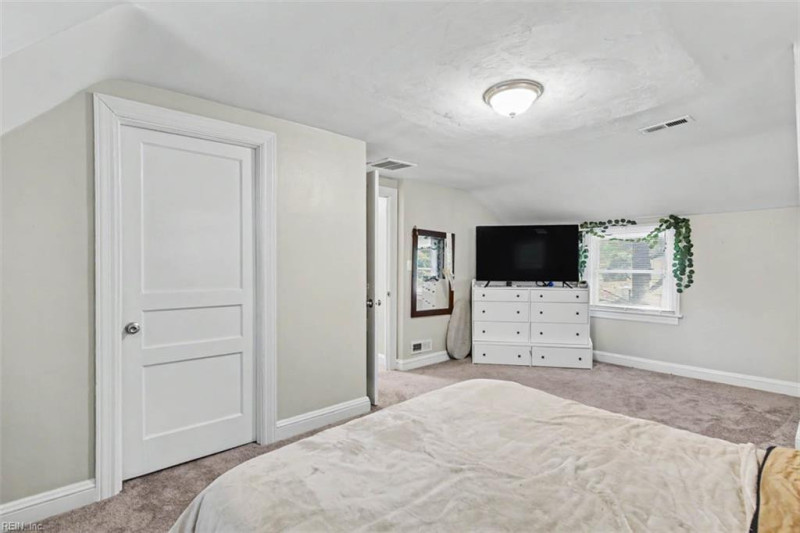 Photo 22 of 35 residential for sale in Norfolk virginia Photo 22 of 35 residential for sale in Norfolk virginia