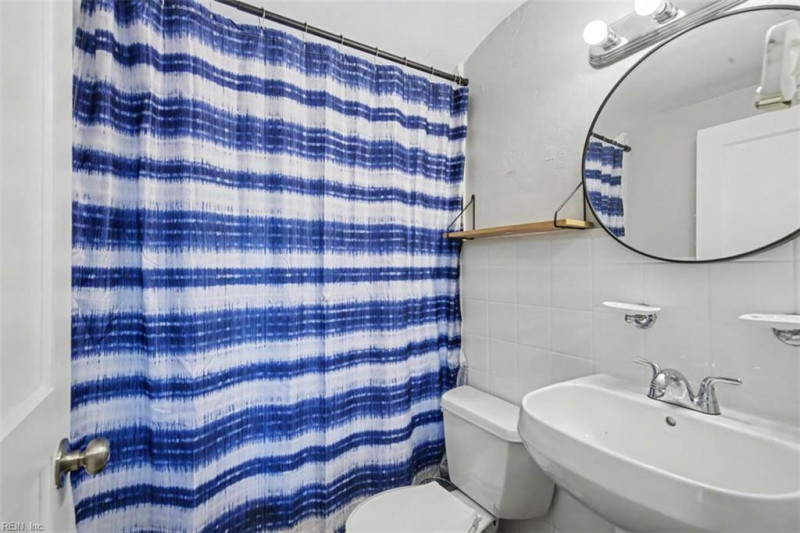 Photo 23 of 35 residential for sale in Norfolk virginia Photo 23 of 35 residential for sale in Norfolk virginia