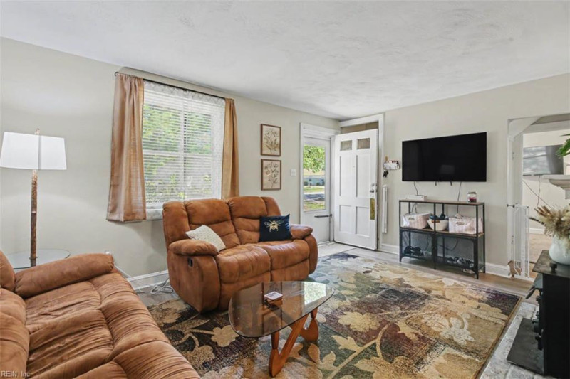 Photo 5 of 35 residential for sale in Norfolk virginia Photo 5 of 35 residential for sale in Norfolk virginia