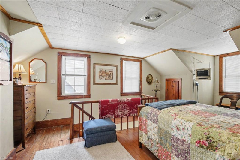 Photo 23 of 45 residential for sale in Surry County virginia