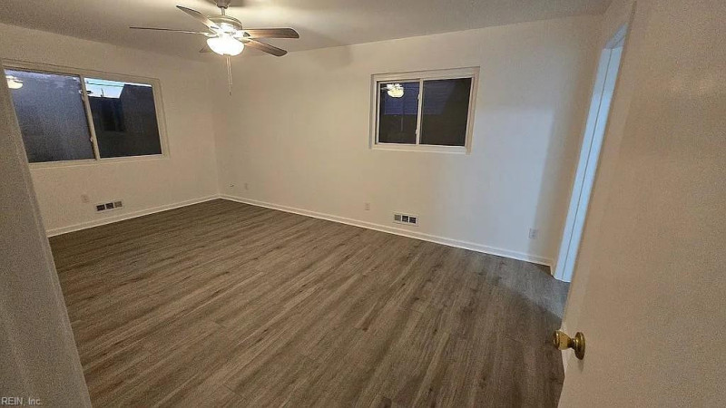 Photo 4 of 10 residential for sale in Norfolk virginia
