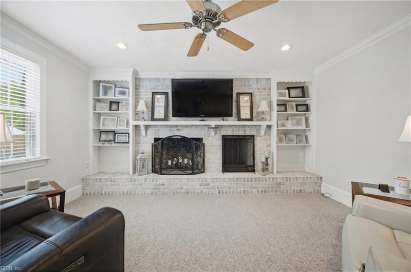 Photo 13 of 49 residential for sale in Suffolk virginia
