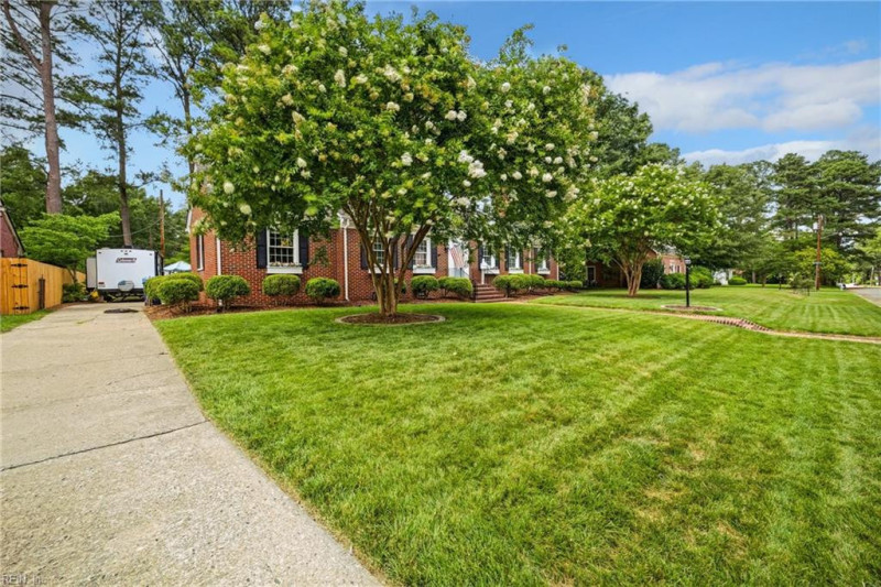 Photo 2 of 49 residential for sale in Suffolk virginia
