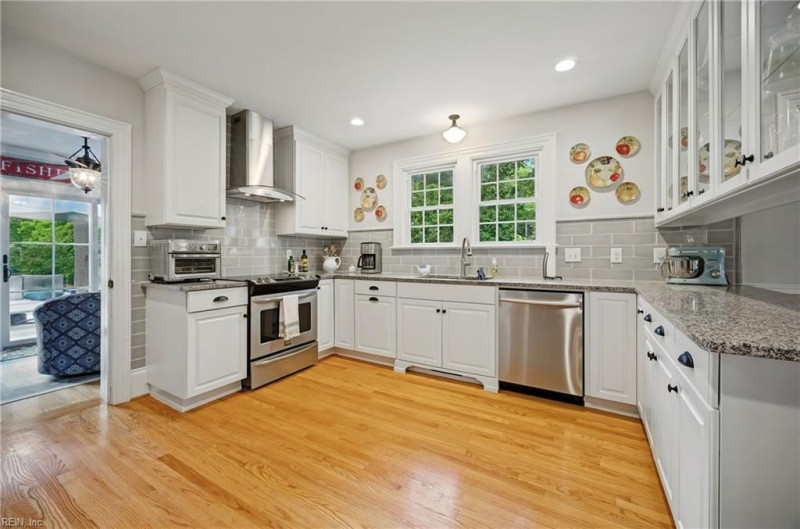 Photo 21 of 49 residential for sale in Suffolk virginia