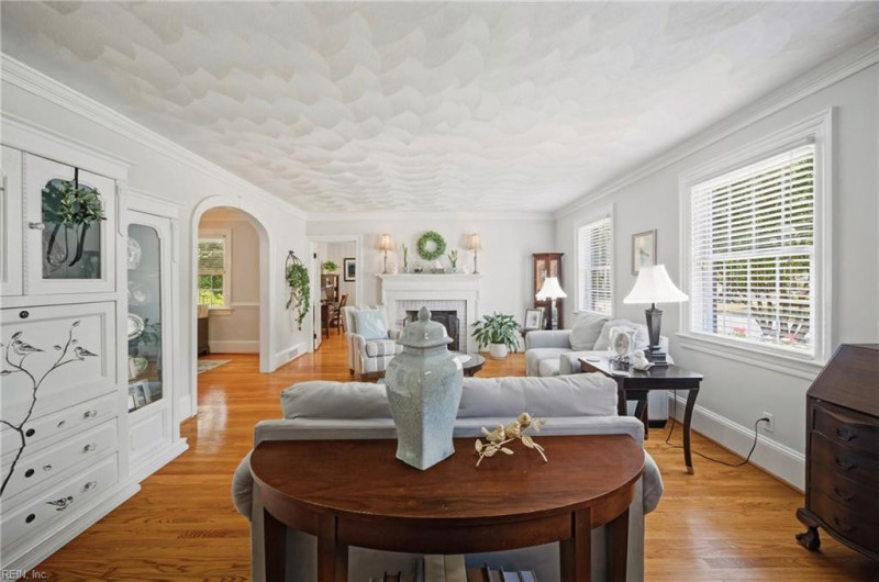 Photo 7 of 49 residential for sale in Suffolk virginia