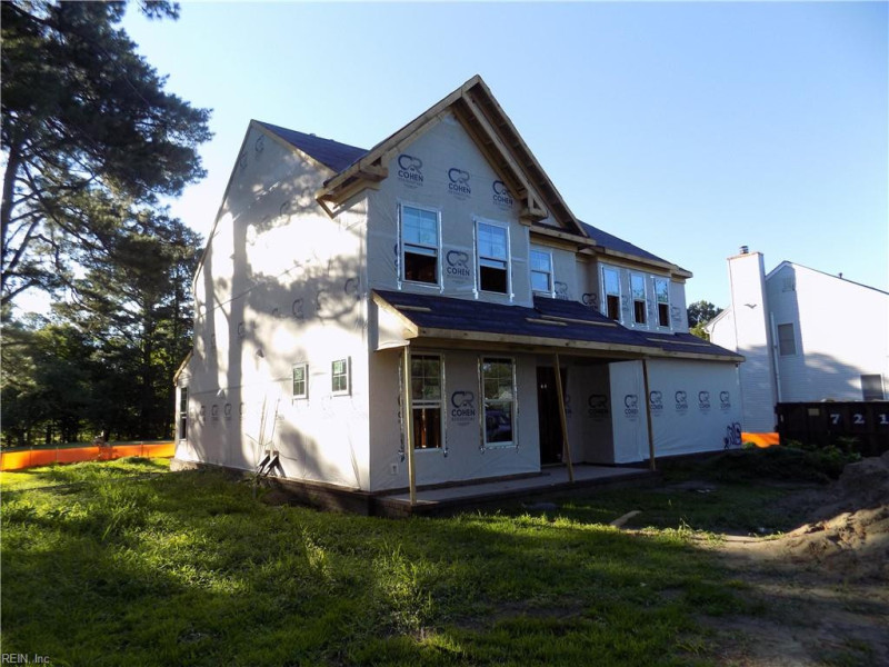 Photo 2 of 44 residential for sale in Chesapeake virginia