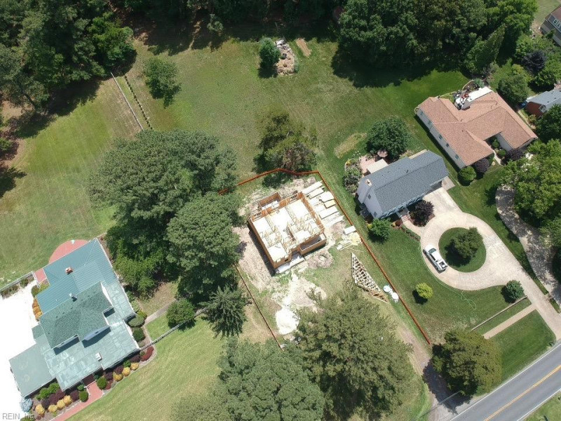 Photo 5 of 44 residential for sale in Chesapeake virginia