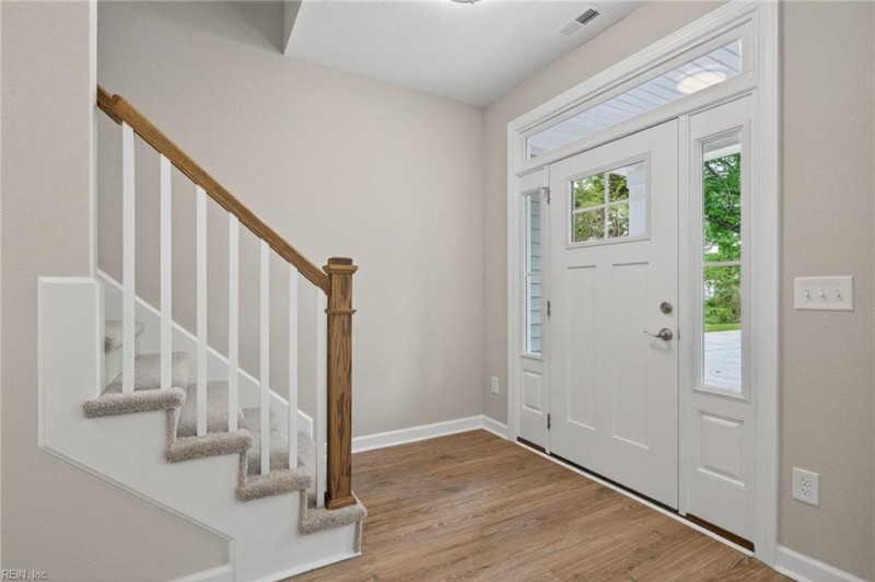 Photo 6 of 44 residential for sale in Chesapeake virginia