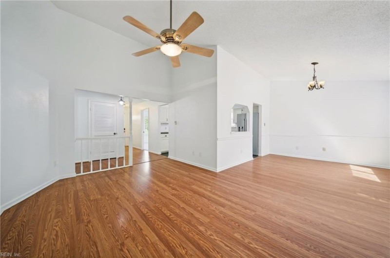 Photo 2 of 24 residential for sale in Virginia Beach virginia