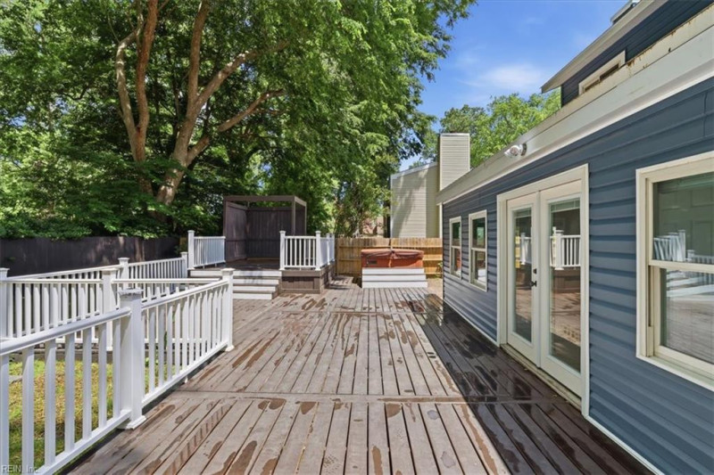 Photo 14 of 50 residential for sale in Virginia Beach virginia