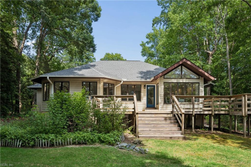Photo 39 of 50 residential for sale in Isle of Wight County virginia