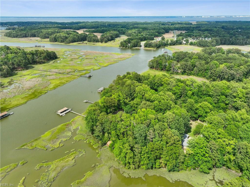 Photo 45 of 50 residential for sale in Isle of Wight County virginia