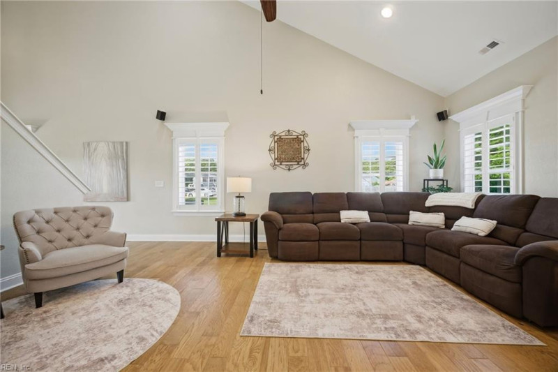Photo 10 of 45 residential for sale in Currituck County virginia