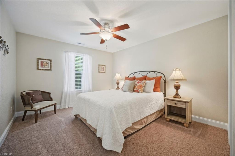 Photo 22 of 45 residential for sale in Currituck County virginia
