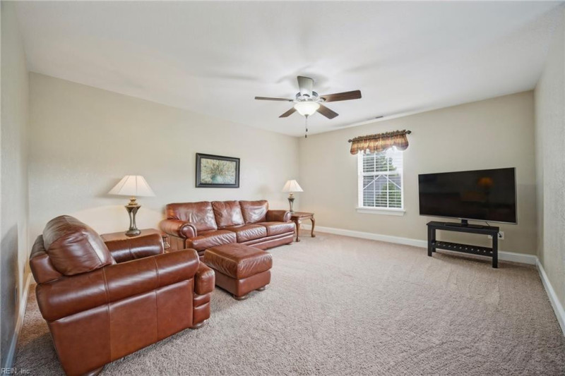 Photo 24 of 45 residential for sale in Currituck County virginia