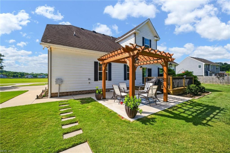 Photo 41 of 45 residential for sale in Currituck County virginia