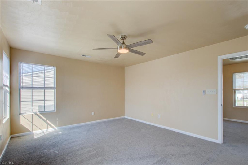 Photo 22 of 49 residential for sale in Chesapeake virginia
