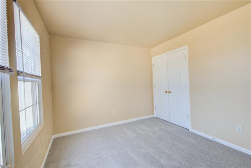 Photo 24 of 49 residential for sale in Chesapeake virginia