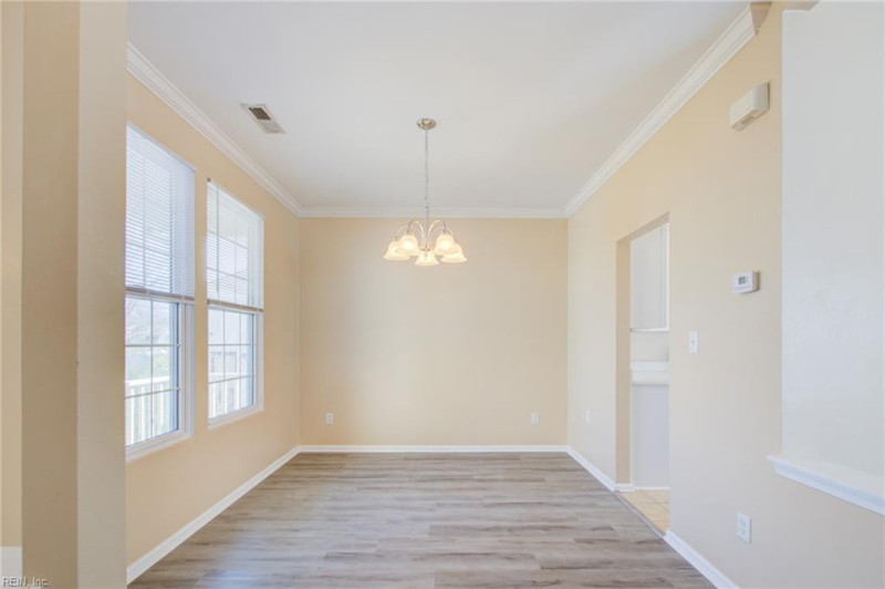 Photo 27 of 49 residential for sale in Chesapeake virginia