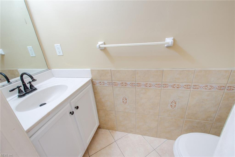 Photo 29 of 49 residential for sale in Chesapeake virginia