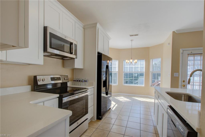 Photo 7 of 49 residential for sale in Chesapeake virginia