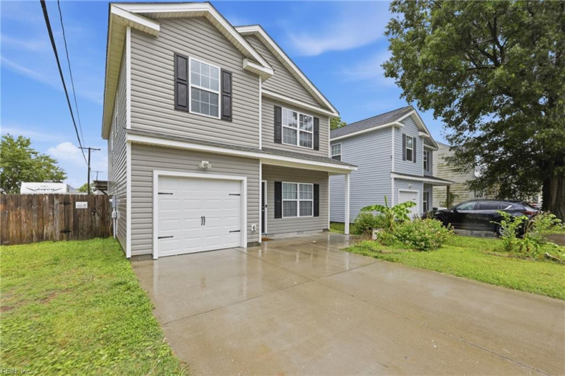Photo 3 of 40 residential for sale in Chesapeake virginia
