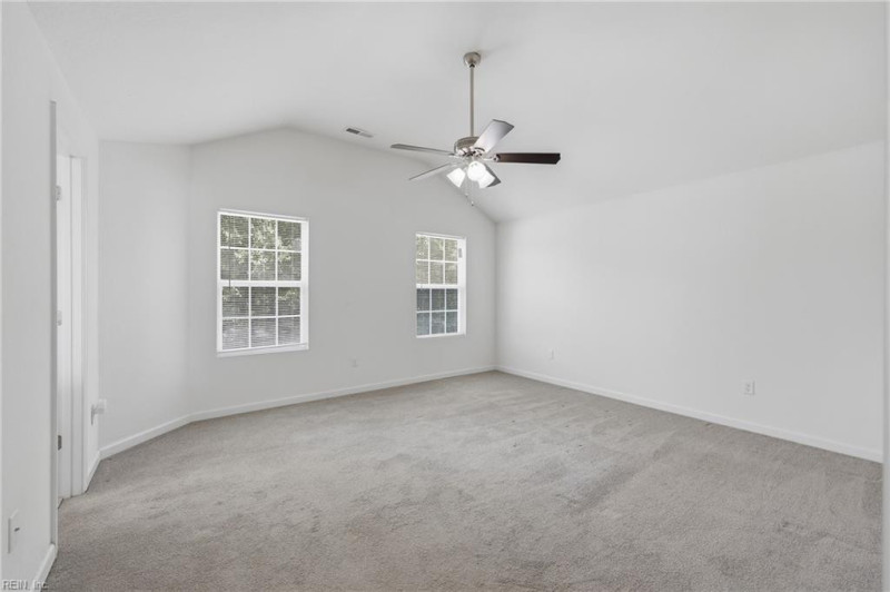Photo 30 of 40 residential for sale in Chesapeake virginia
