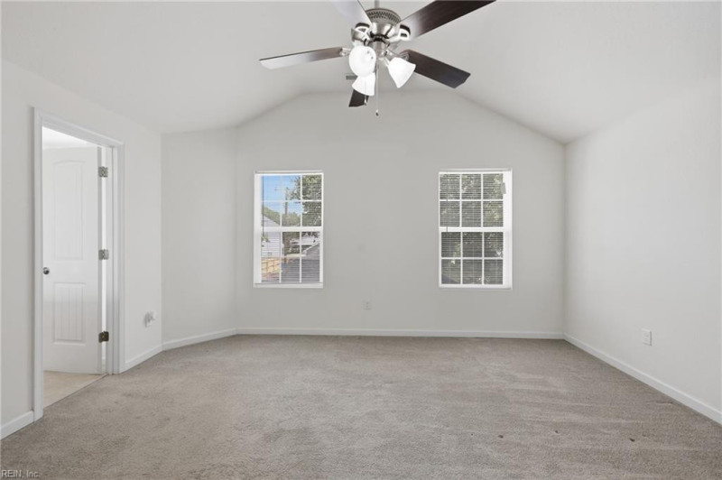 Photo 31 of 40 residential for sale in Chesapeake virginia