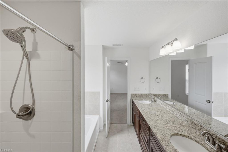 Photo 35 of 40 residential for sale in Chesapeake virginia