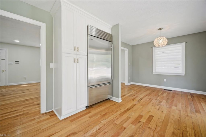 Photo 11 of 34 residential for sale in Newport News virginia