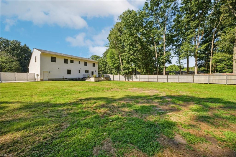 Photo 2 of 34 residential for sale in Newport News virginia