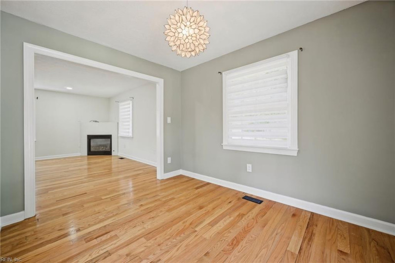 Photo 6 of 34 residential for sale in Newport News virginia