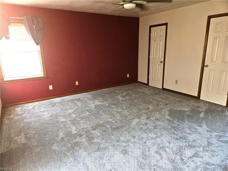 Photo 16 of 29 residential for sale in Virginia Beach virginia
