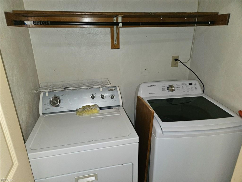 Photo 21 of 29 residential for sale in Virginia Beach virginia