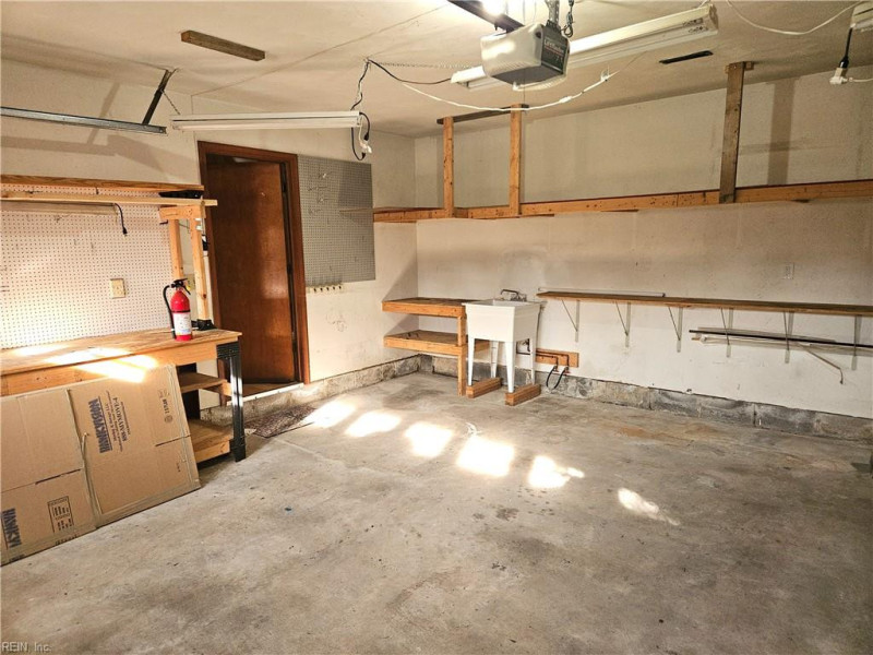 Photo 3 of 29 residential for sale in Virginia Beach virginia
