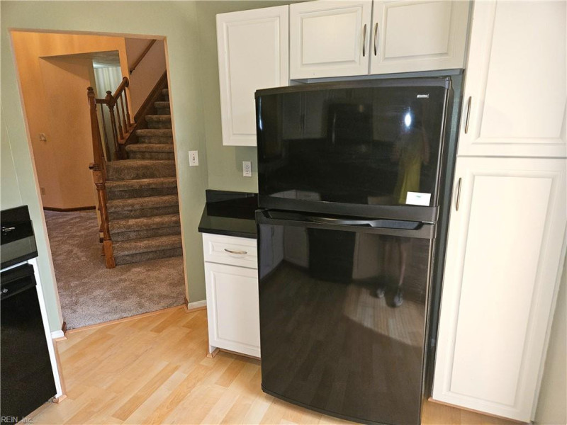 Photo 7 of 29 residential for sale in Virginia Beach virginia